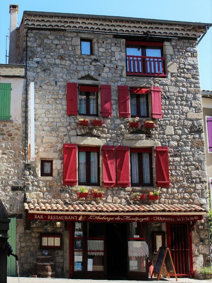 L'Auberge De Montpezat Esterno foto